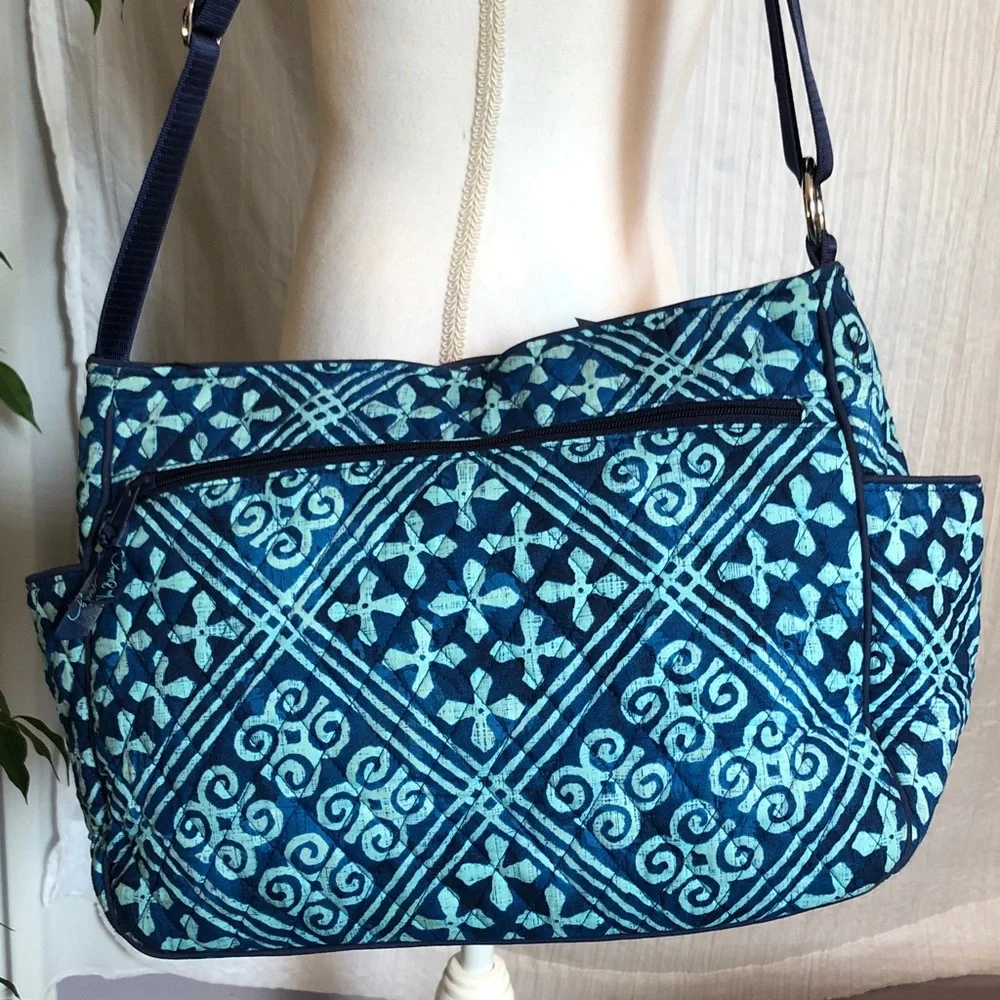 VERA BRADLEY Cuban Tiles large crossbody bag tote purse w/ adjustable strap